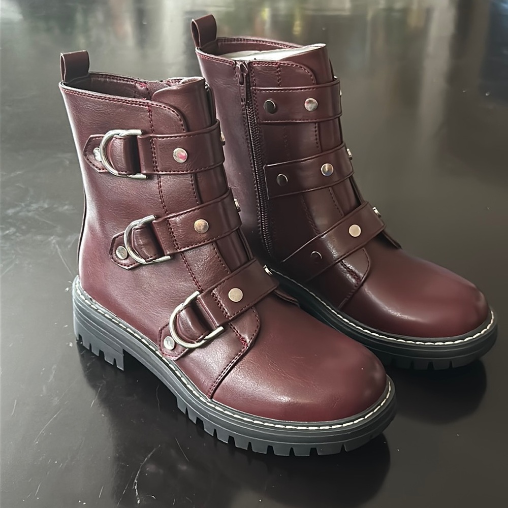 Size 6, Burgundy Wine, Boots with Buckles. NWT